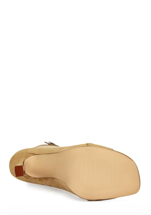 Cool Breeze Kamari Boots (Tan)