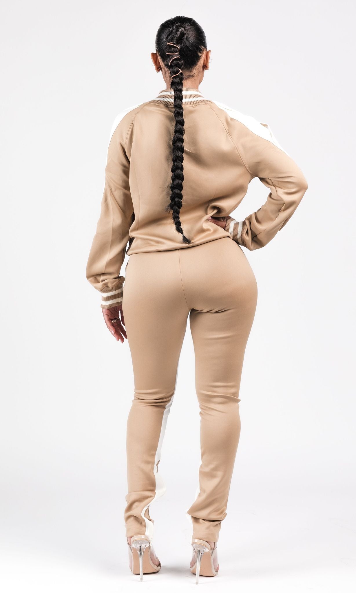 Sporty Zip-Up Jogging Set (Tan)